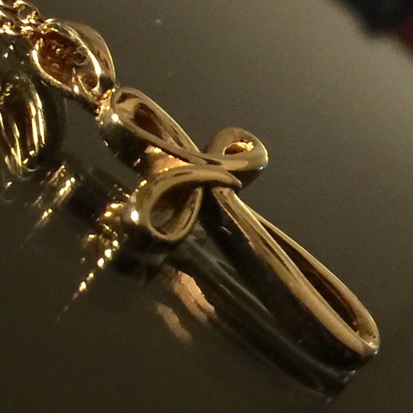 Golden Cross Pendant Necklace - Picture 7 of 7